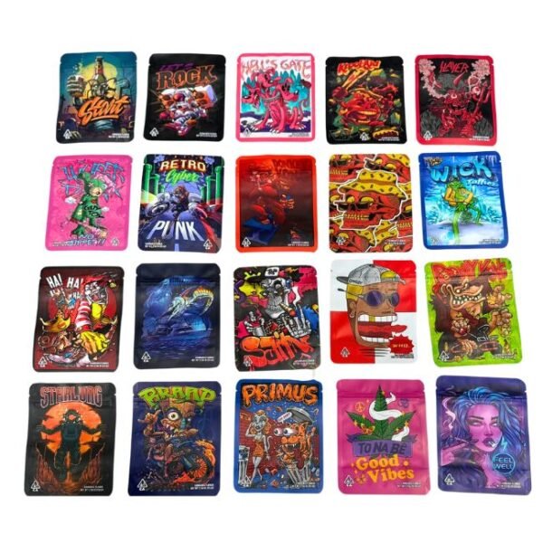 ASSORTED DESIGN SMELL PROOF BAGGIES 3.5GM 50CT/BUNDLE